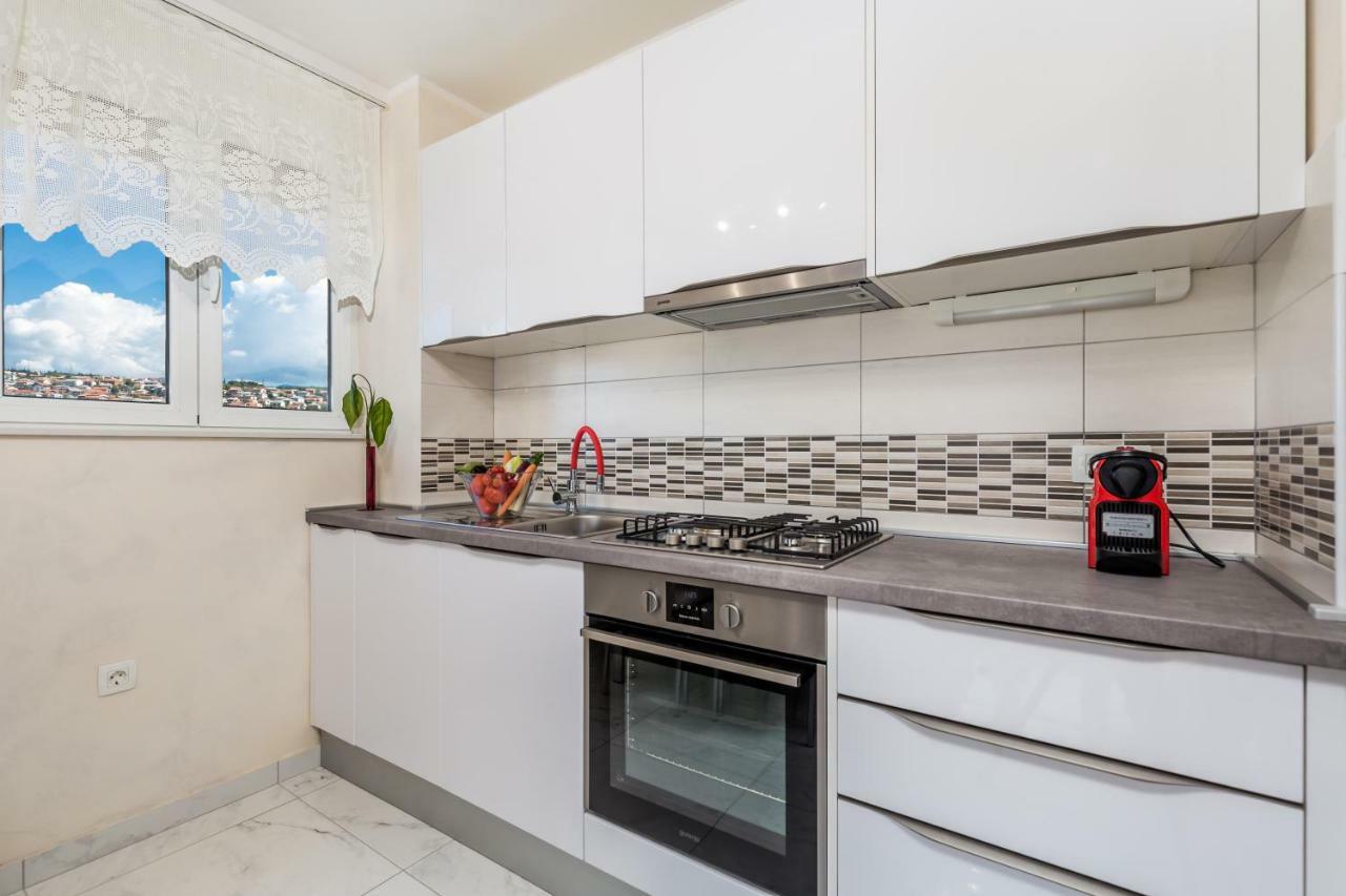 Orchidea Apartment Rijeka Ngoại thất bức ảnh